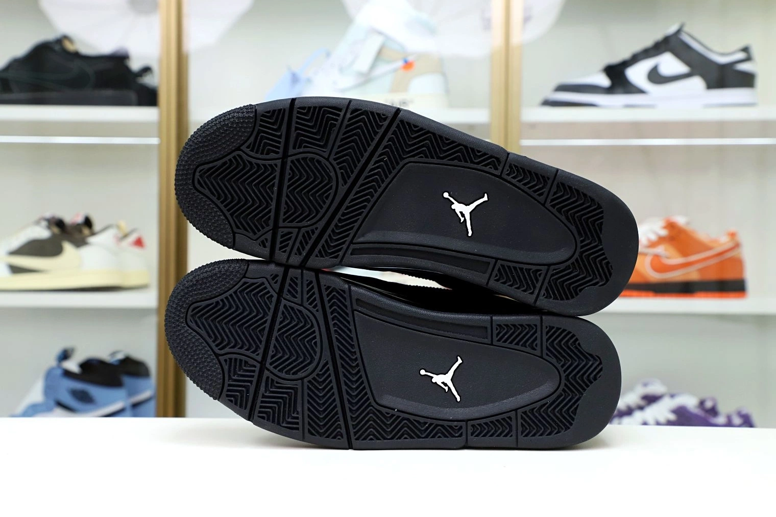 RETRO 2020 4 CAT' AIR JORDAN 'BLACK 0110